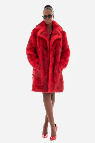 breathable jacketJakke Heather Fox Fur Coat in Red