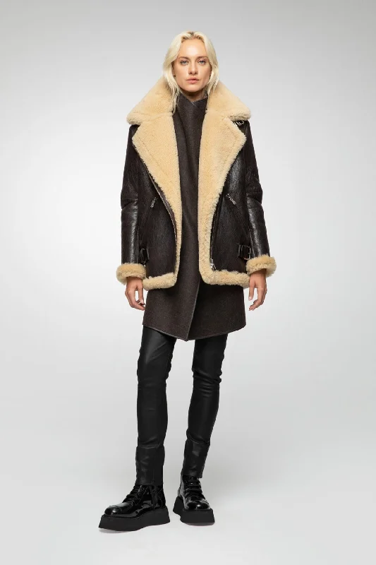 relaxed winter jacketVincente - Brown Beige Shearling Coat