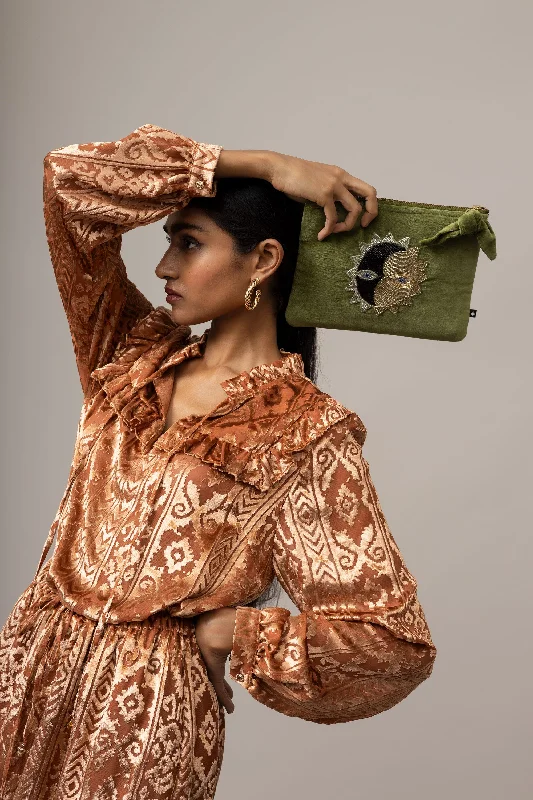 Bonus Savings Emily Lovelock Sea Kelp Velvet Pochette