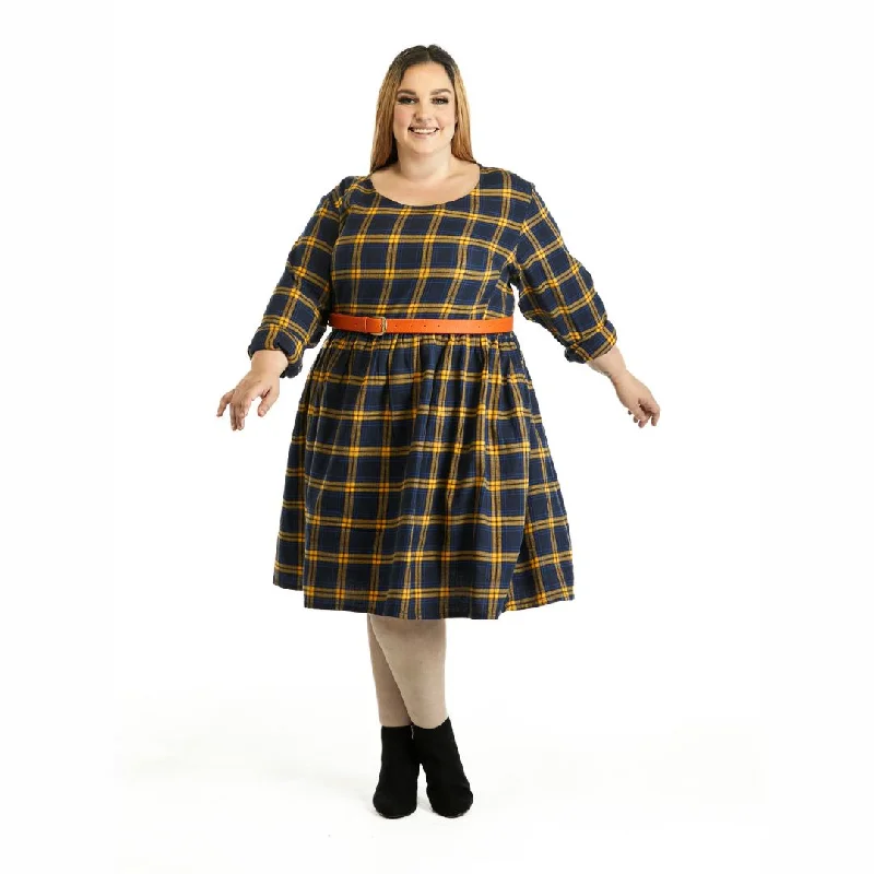 form-fitting dressWinter Sally Plus Size Dress with Pockets | Blue & Yellow Tartan Flannelette