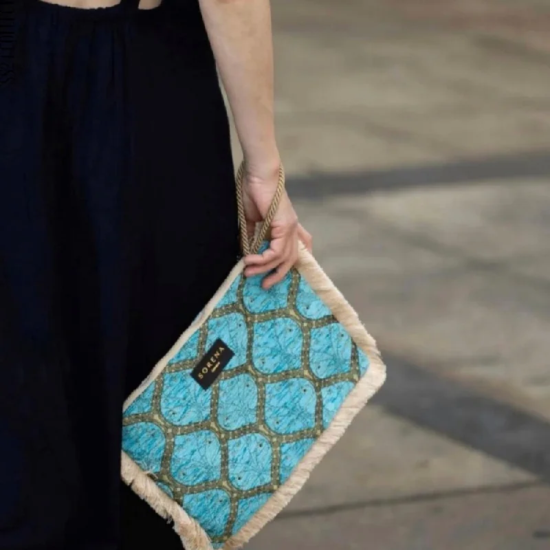 Deep Discounts Sorena Juicy Clutch Likno