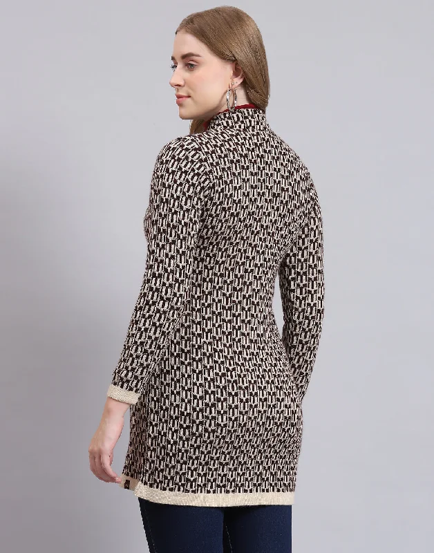 Price Slash Women Beige Self Design Stand Collar Full Sleeve Coat