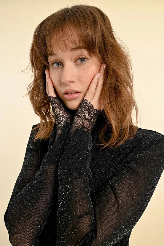 Early Access Molly Bracken Black Thin Turtle Neck Sweater