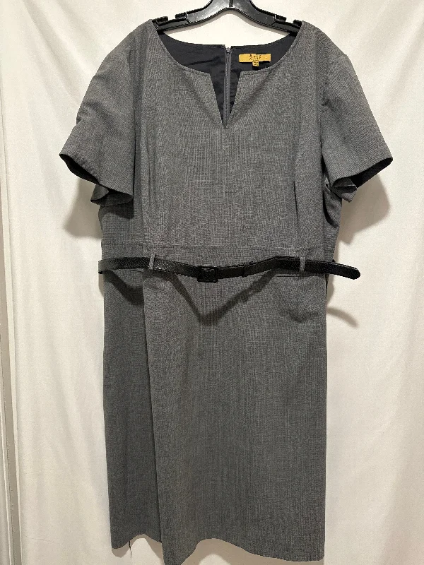 fitted cocktail dressDress Casual Midi By Alex Marie In Grey, Size: 3x