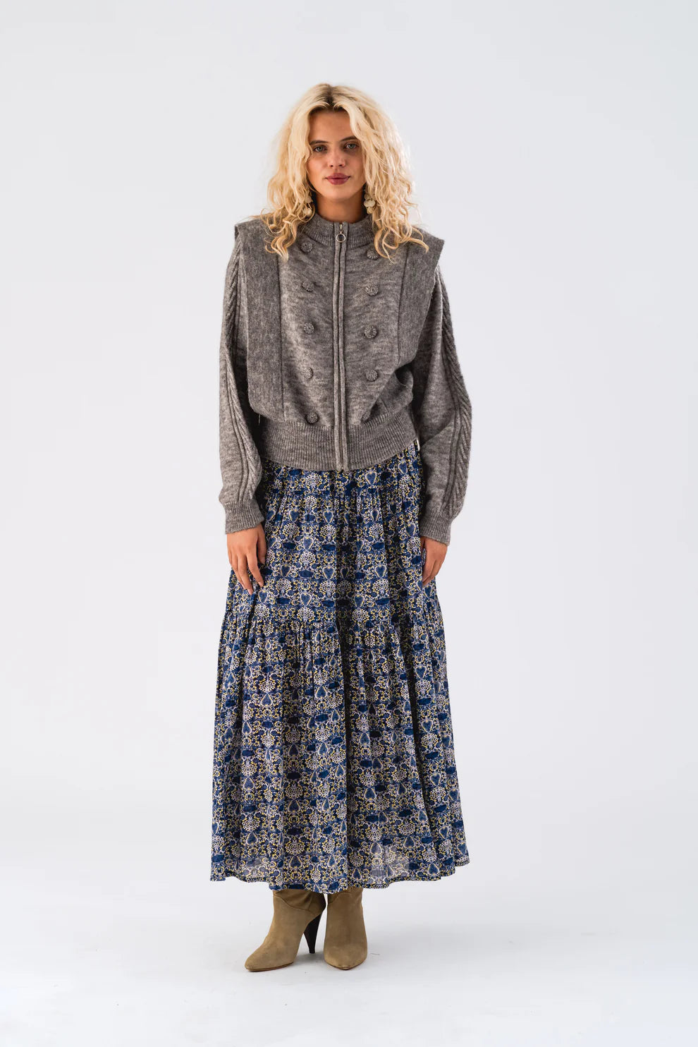 Extra Savings Lollys Laundry Light Grey Novia Cardigan