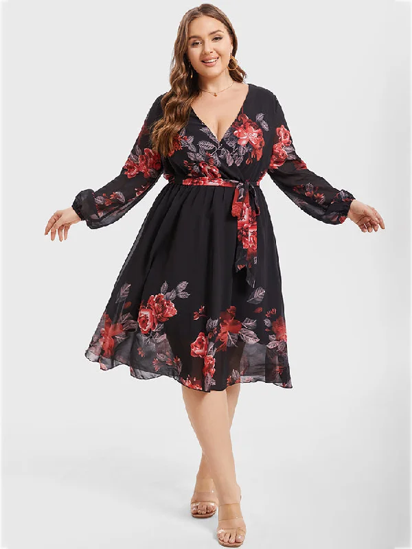 mini dressPlus Floral Crisscross Wrap Midi Dress