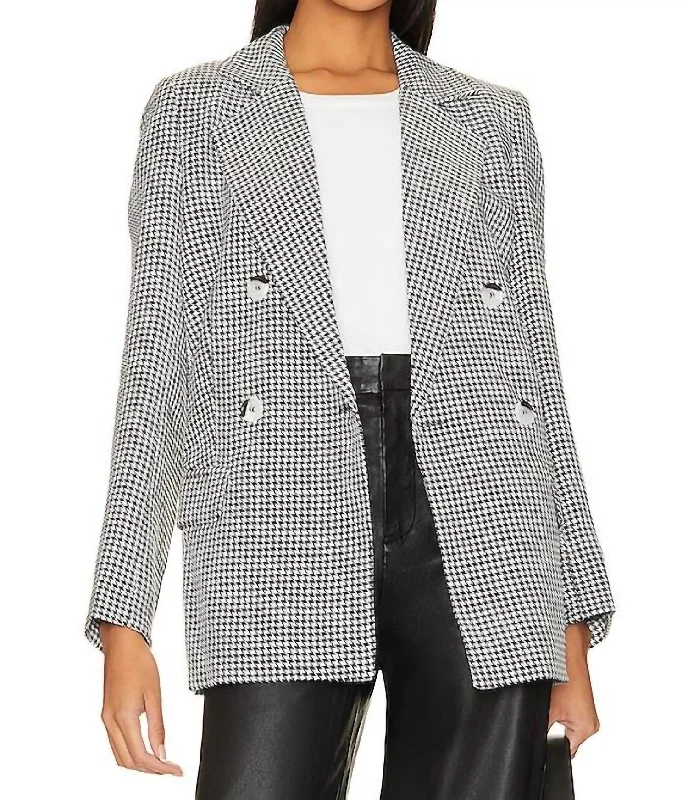 Early Bird Discount Camilla Blazer In Black/white