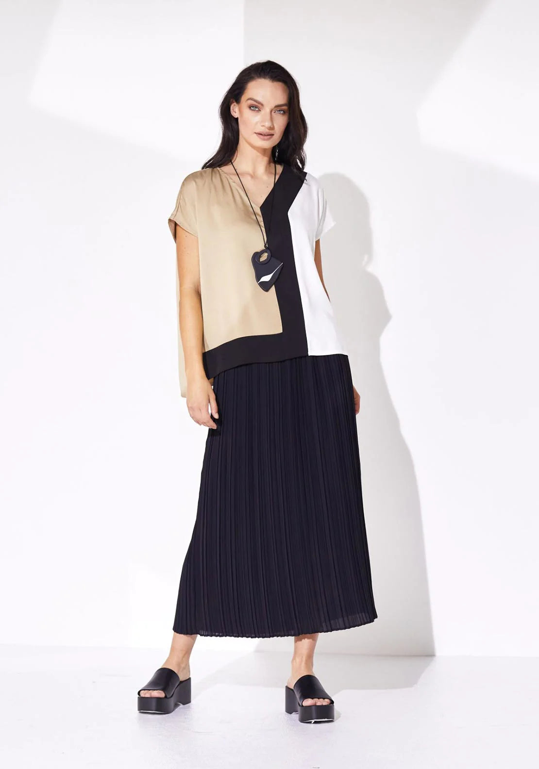 Exclusive Savings Naya V-Neck Coloured Top - Pebble