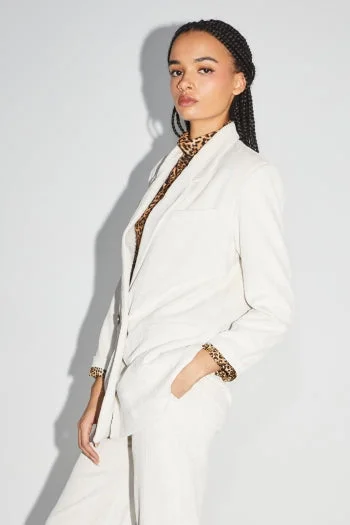 high-waisted dressImprevu Velour Cote Vintage Cream Blazer