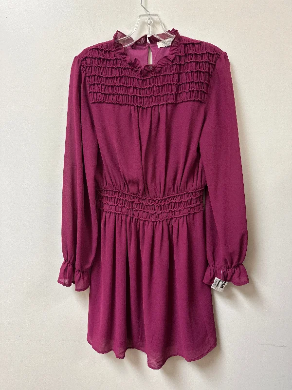 chic dressDress Casual Short By She + Sky In Purple, Size: L