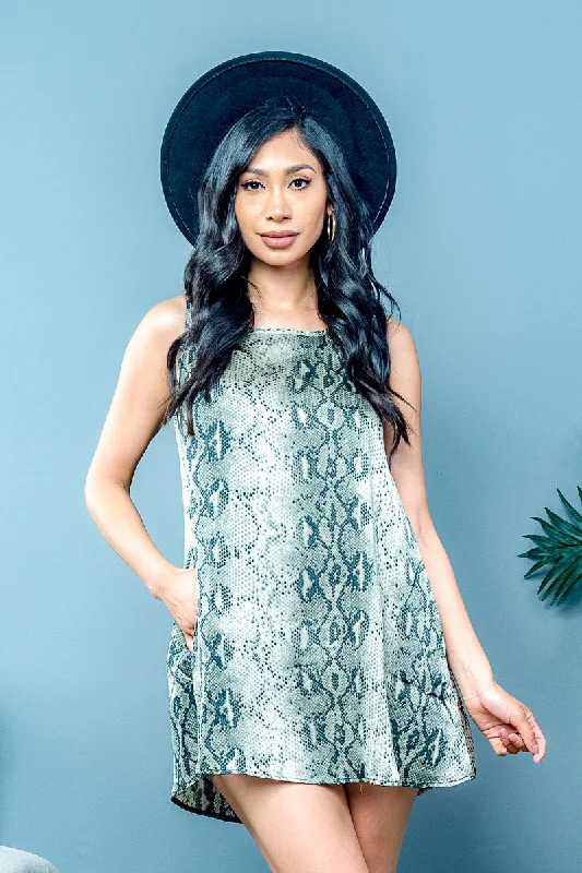 Final Sale Pretty Snake Print Mini Dress w/ Pockets* (ED25114)