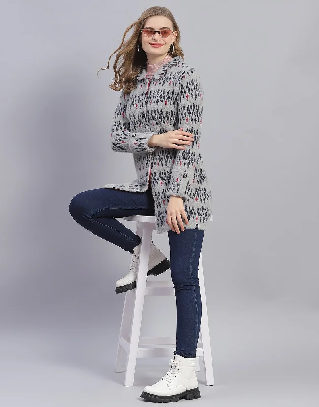 Super Bargain Women Grey Jaquard Collar Full Sleeve Coat