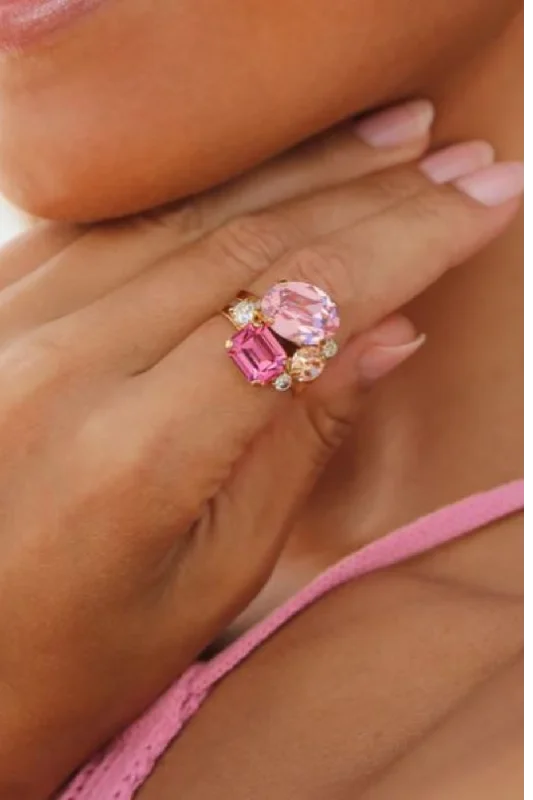 Deal Explosion Caroline Svedbom Mini Carolina Ring Gold Pink Combo