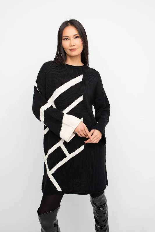 cocktail party dressOzai N Ku Black/White Knitted Dress