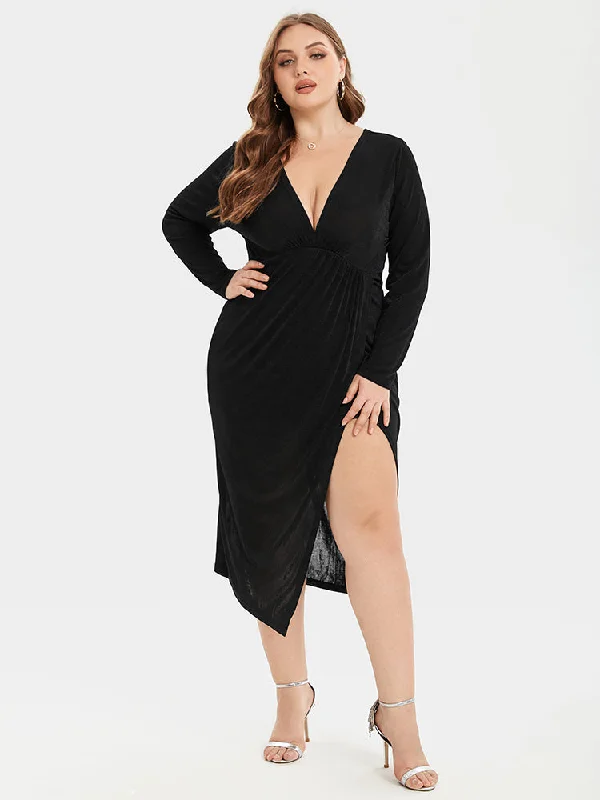 flowy maxi dressSolid Split Thigh V-Neck Ruched Midi Dress