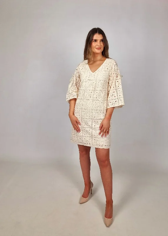 Year-End Clearance Van-Dos Cream Crochet Dress