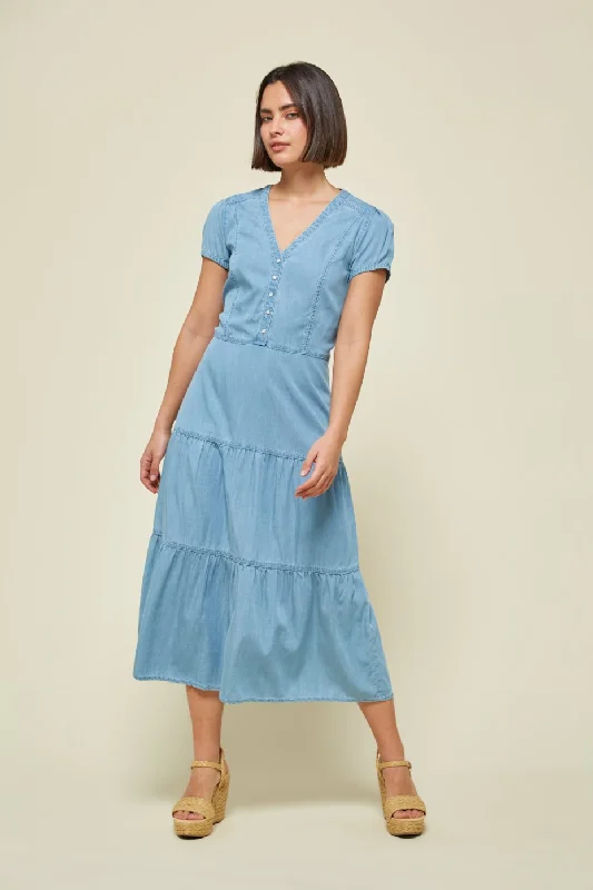 chic wrap dressMd'M Janice Midi Denim Dress