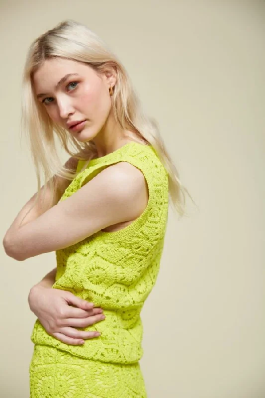 Daily Deals Van-Dos Crochet Lime Green Top