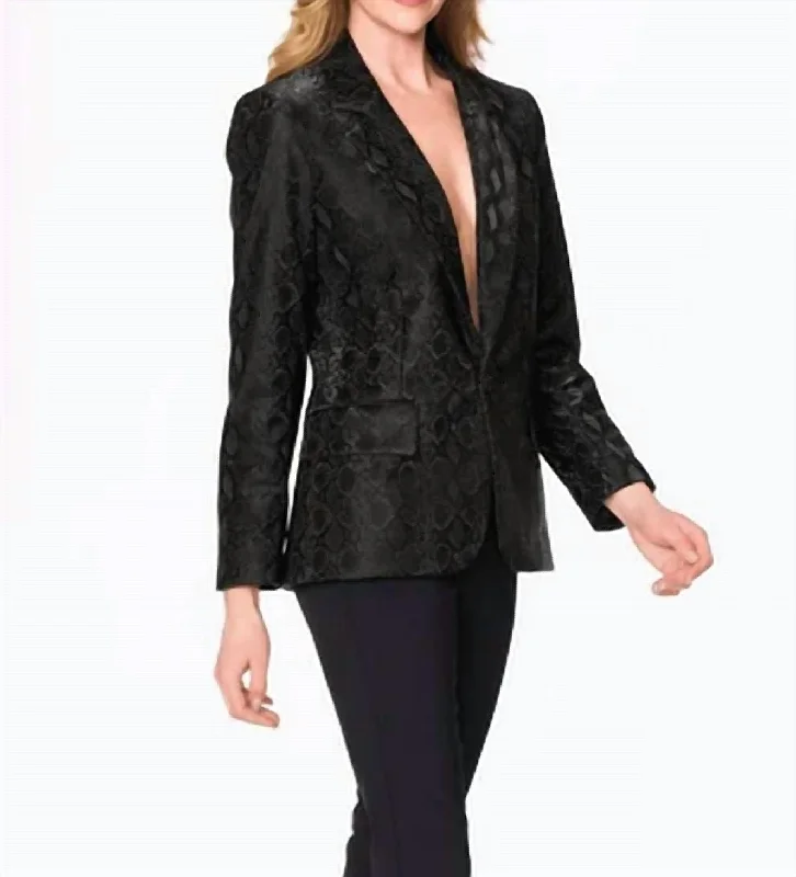 New Arrival Python Print Blazer In Black