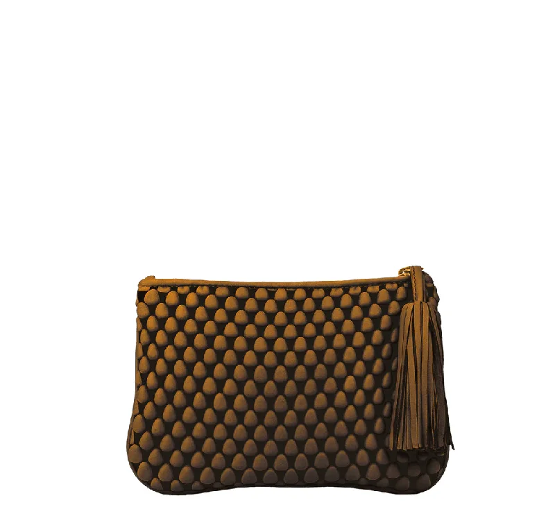 Final Markdown Tissa Fontaneda HO8L Large Spanish Nappa Pochette Caramel